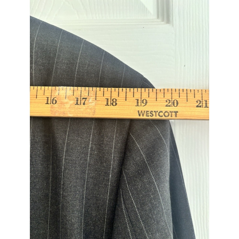 Austin Reed Men's 44R Charcoal Pin Stripe Wool Blazer Sport Coat Jacket Classic - Picture 10 of 11